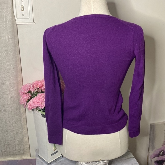 🌷100% Merino Wool🌷 Purple Sweater - Picture 6 of 7